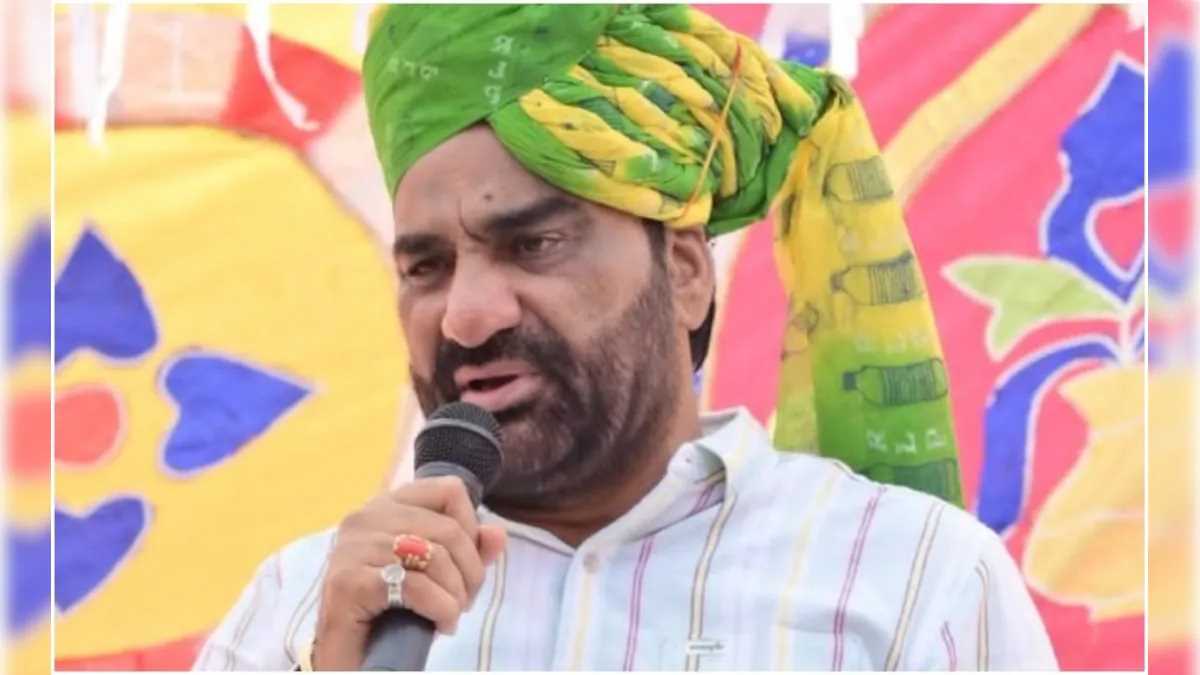 राजस्थान में हनुमान बेनीवाल ने गठबंधन को लेकर कांग्रस के सामने रखी बड़ी शर्त राजस्थान में हनुमान बेनीवाल ने गठबंधन को लेकर कांग्रस के सामने रखी बड़ी शर्त